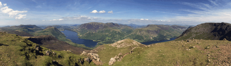 Haystacks-Summit-looking-North-Lake-District-breakthecage